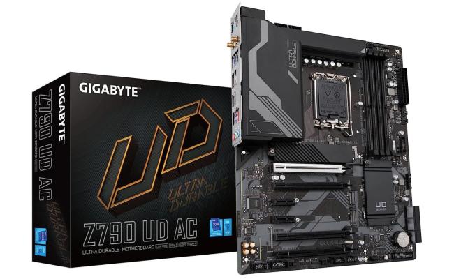 GIGABYTE Z790 UD AC WIFI, Intel 13th 12th Series, LGA 1700/DDR5/PCIe 5.0/3xM.2 - ATX Gaming MotherBoard