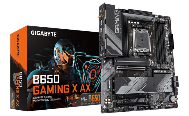 GIGABYTE B650 GAMING X AX (WiFi 6E) AMD RYZEN 7000 Series AM5/DDR5/PCIe 4.0/3xM.2 - ATX Gaming MotherBoard