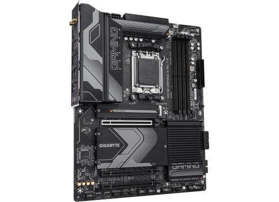 GIGABYTE X670 GAMING X AX V2  (WiFi 6E) AMD RYZEN 7000 Series AM5/DDR5/PCIe 5.0/4xM.2 - ATX Gaming MotherBoard
