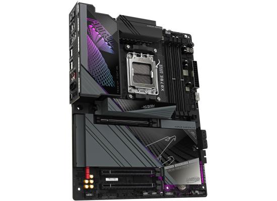GIGABYTE X870E AORUS MASTER (Wi-Fi 7) AMD RYZEN 7000 8000 9000 Series AM5/DDR5/PCIe 5.0/4xM.2 - ATX Gaming MotherBoard
