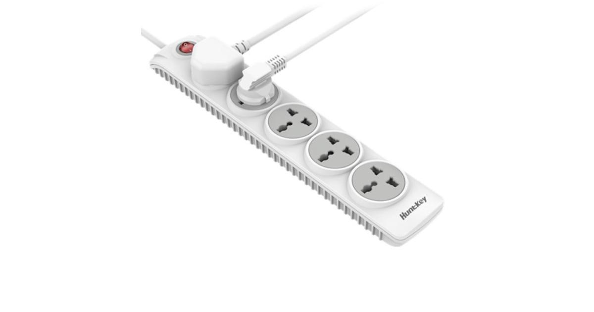 Huntkey SZN501 Power Strip Surge w/ 5 Universal AC Sockets (3M