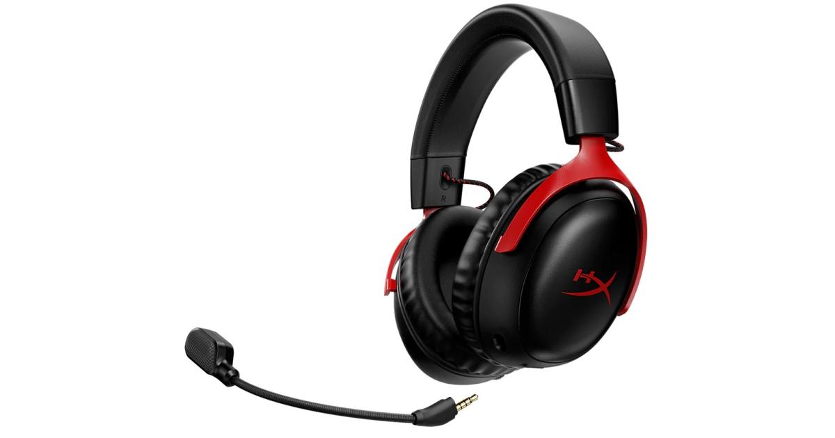 HyperX Cloud III Wireless DTS X Spatial Virtual 3D Surround Sound Gaming Headset w Improved Bass Superior Noise cancelling Mic Quality Onboard Controls Multiplatform Compatibility USB C USB A 2.4GHz D...