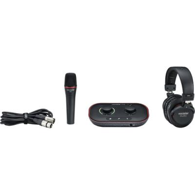 Focusrite Vocaster One Studio Podcasting Interface for Recording as a Solo Creator, Small & Light. (MOAC0003)