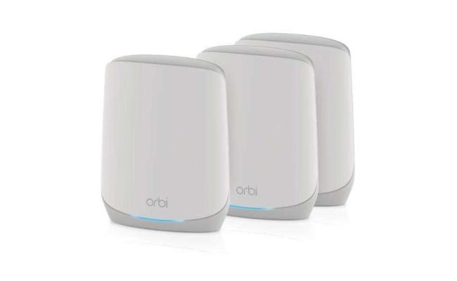 NETGEAR® Orbi™ RBK353 WiFi 6 Dual-band Mesh System