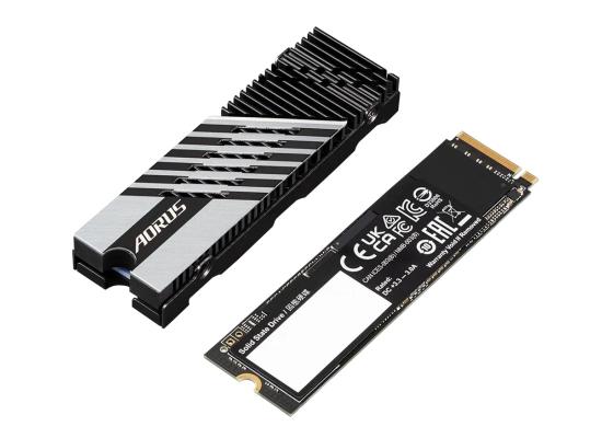 GIGABYTE AORUS M.2 NVMe Gen4 1TB SSD w/ Optional Heat Spreader Sequential Read/Write (7300/6000 MB/s)