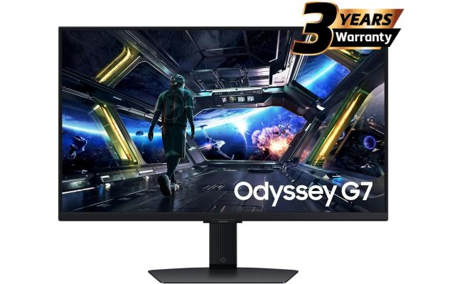 Samsung Odyssey G7 (2025) Smart Tizen (DG702) 32" Flat Monitor Fast IPS 4K UHD 144Hz 1ms(GTG), 10Bit, HDR10+, 99% sRGB, HDMI 2.1, FreeSync Premium w/ NQM AI Processor, New Design, Core Sync, Ergonomic Stand & Speakers